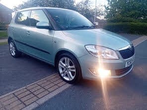 2010 Skoda Fabia Elegance TSi Semi-Auto - Image 1