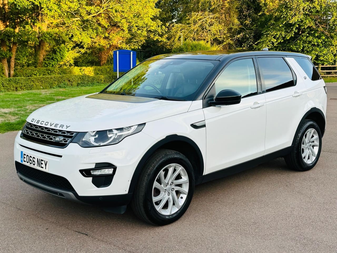 2016 Land Rover Discovery Sport SE Tech TD4 Auto