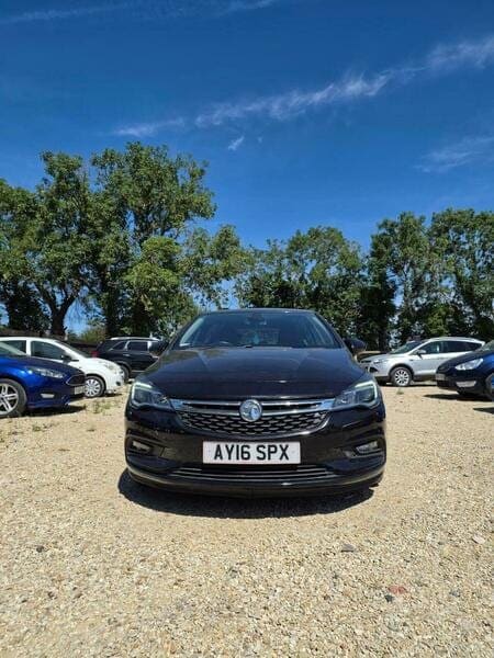 2016 Vauxhall Astra Elite Nav CDTi S/S - Image 1