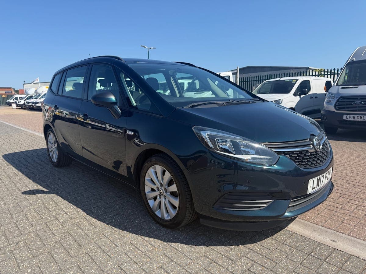 2017 Vauxhall Zafira Tourer Design T