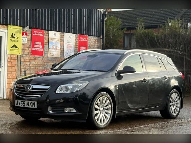 2009 Vauxhall Insignia Elite Nav T 4x4 V6 Auto - Image 1