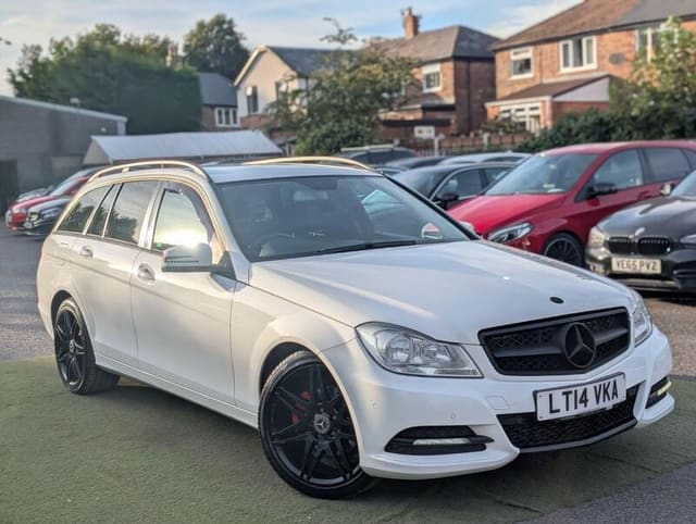 2014 Mercedes-Benz C220 Executive SE CDi Auto - Image 1