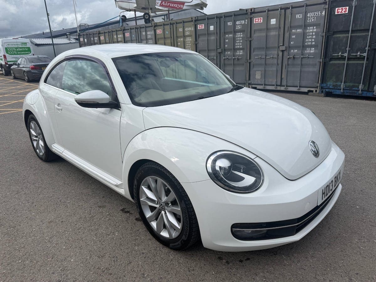 2013 VOLKSWAGEN BEETLE