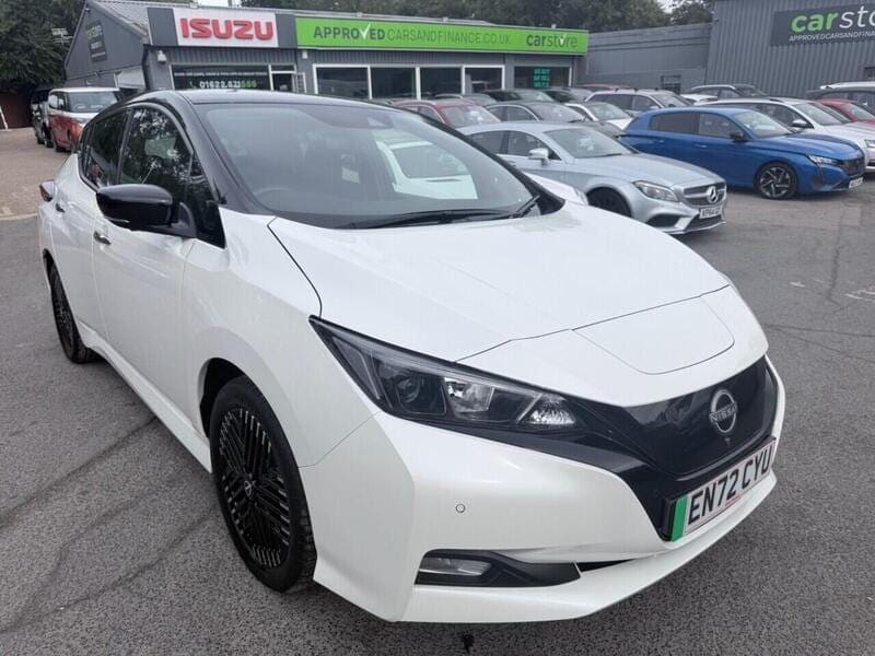 2022 Nissan Leaf N-Connecta