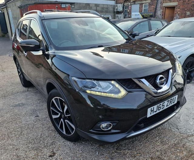 2015 Nissan X-Trail Tekna dCi CVT - Image 1
