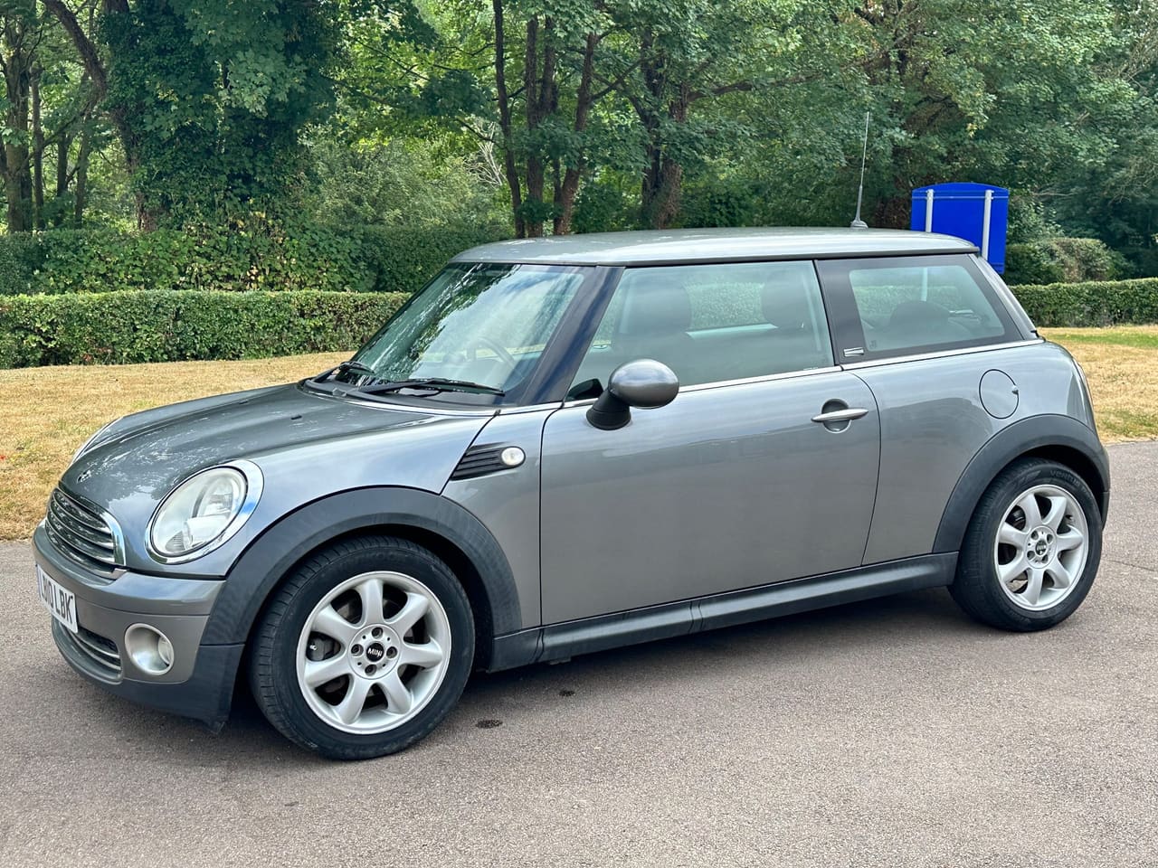 2010 Mini Cooper Graphite Auto