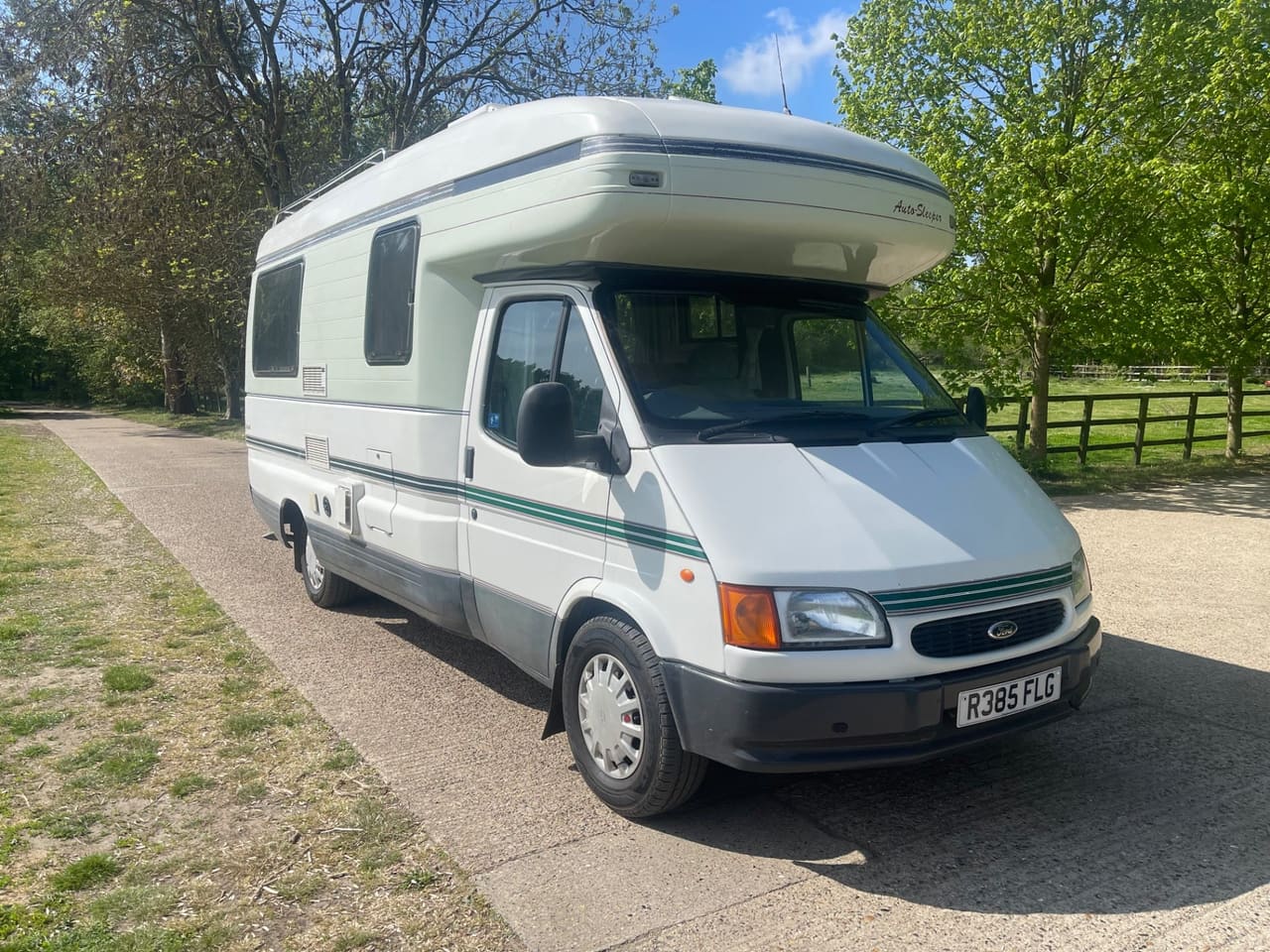 1998 FORD TRANSIT 100 SWB