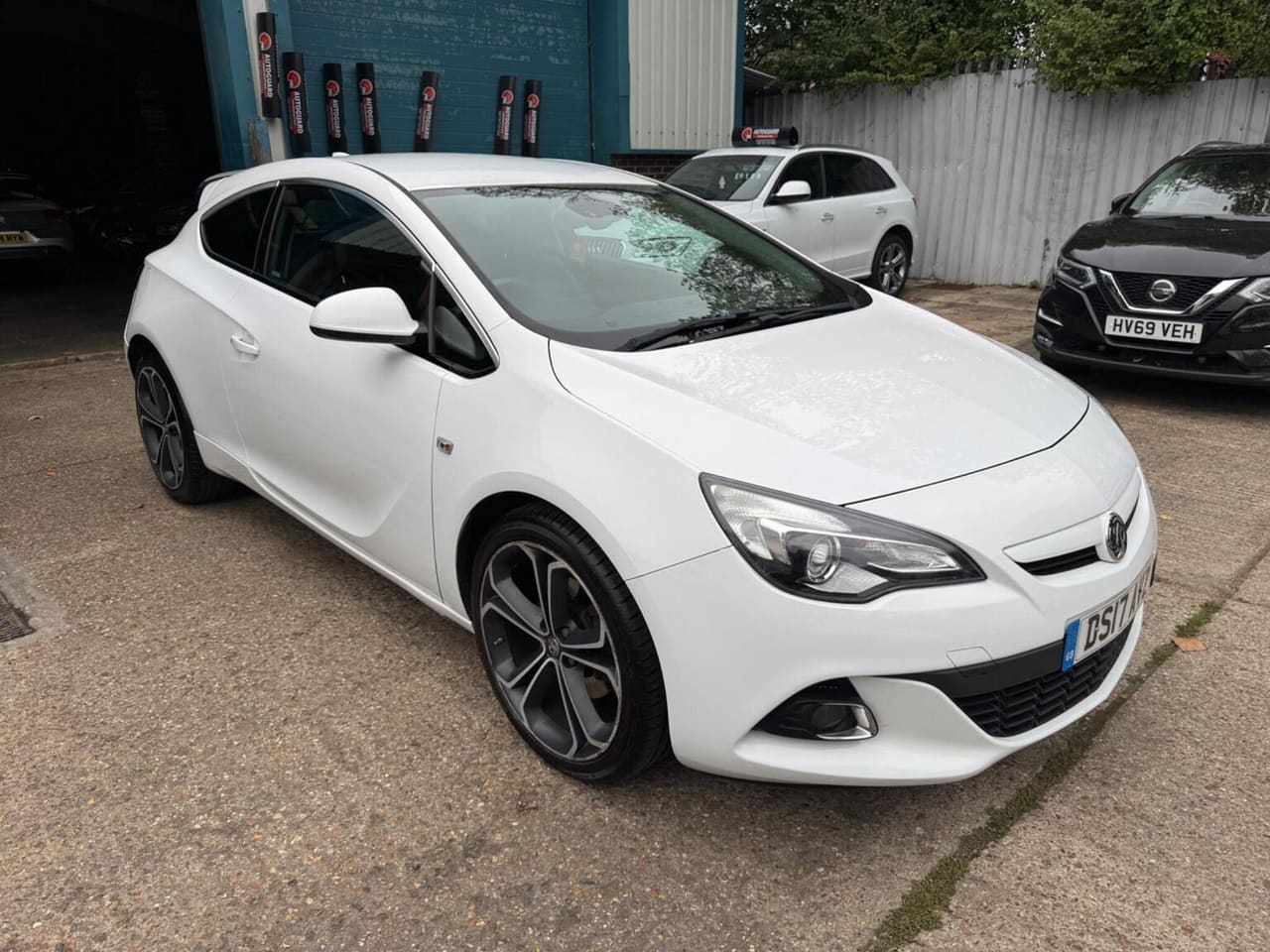 2017 Vauxhall Astra GTC Limited Edition T S/S
