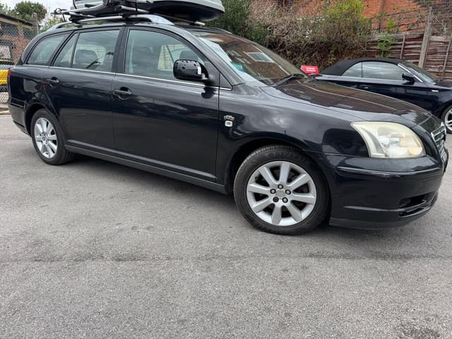 2004 Toyota Avensis T3-S D-4D - Image 1