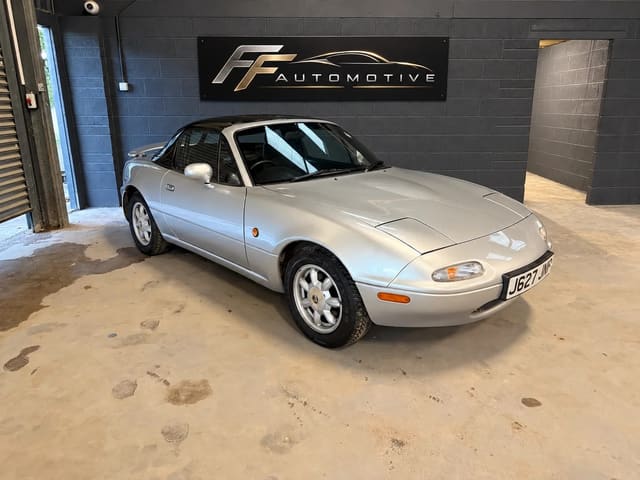 1992 MAZDA MX-5 - Image 1
