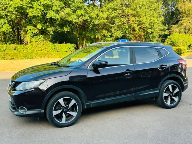 2016 Nissan Qashqai N-Tec+ dCi - Image 1