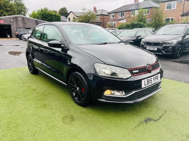 2015 Volkswagen Polo SE - Image 1