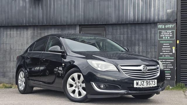 2015 Vauxhall Insignia SRi Nav CDTi Auto - Image 1