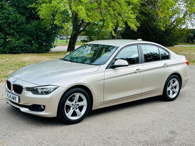 2014 BMW 318d SE Auto - Image 1