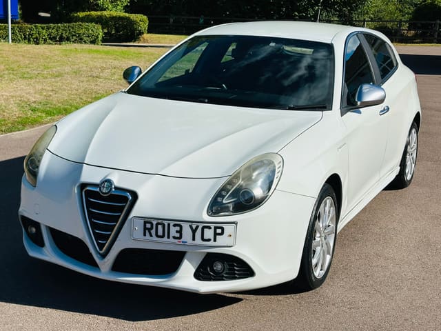 2013 Alfa Romeo Giulietta Veloce MultiAir TB Semi-Auto - Image 1