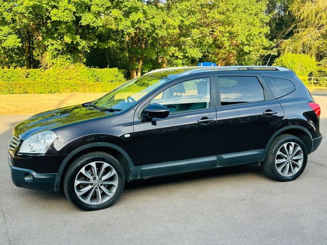 2009 Nissan Qashqai Tekna+2 dCi 4WD Auto - Image 1