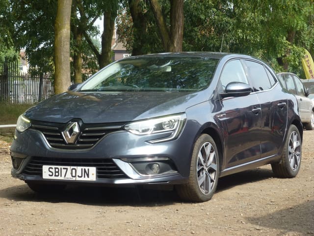 2017 Renault Megane Dynamique Nav dCi - Image 1