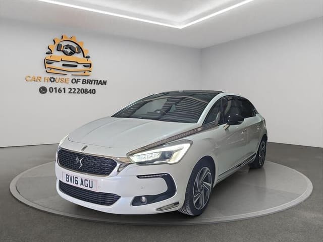 2016 DS DS5 Prestige Blue HDi S/S Auto - Image 1
