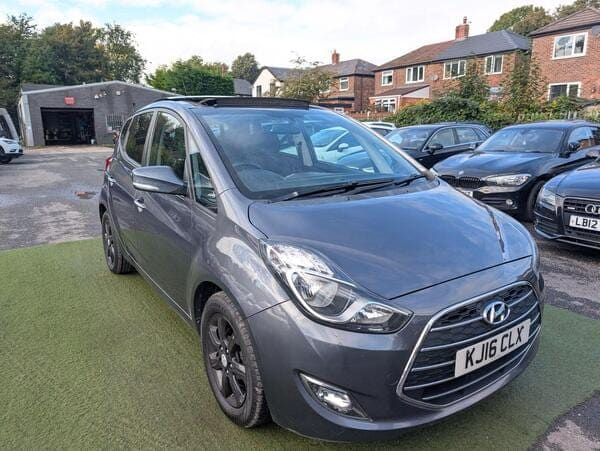 2016 Hyundai ix20 Premium CRDi Blue Drive - Image 1