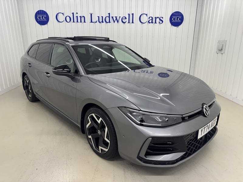 2024 Volkswagen Passat R-Line ETSI S-A