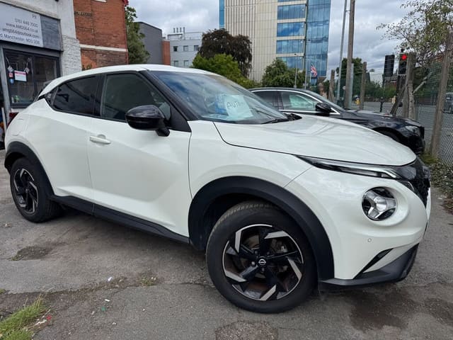2023 Nissan Juke N-Connecta HEV CVT - Image 1